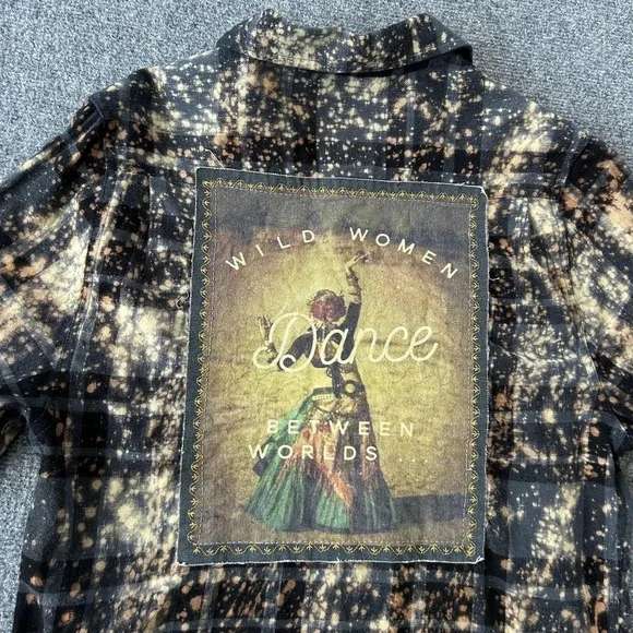 Angry Minnow Vintage Shirt Womens Small Black Bleached Flannel Wild Women Dance - Picture 1 of 12